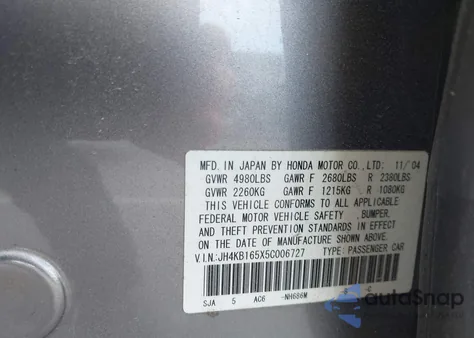 2005 Acura Rl 3.5 z USA, uszkodzony, nr VIN JH4KB165X5C006727